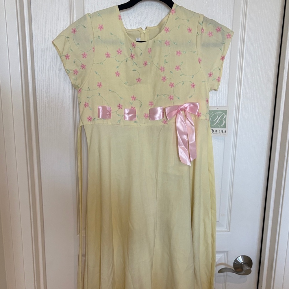 Bonnie Jean Yellow Dress with Pink Satin Bow and‎ Floral Embroidery size 16 1/2